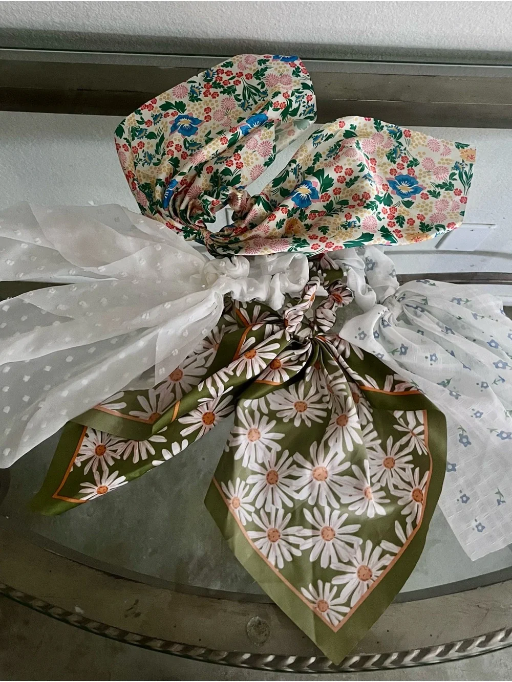 Floral Daisy Bow Scrunchie Scarf - Olive Green